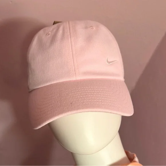 Pink Nike hat brand new - Picture 1 of 5